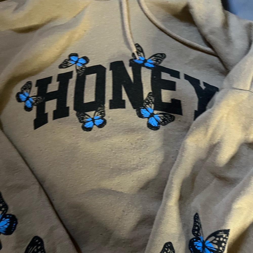 Butterfly hoodie xl tan
